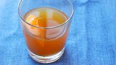 Vanilla-Pear Bourbon Cocktail