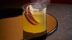 Wassail punch (warm spiced apple punch)