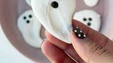 White Chocolate Ghosts