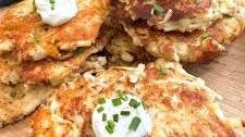 🧀🥔 Easy Cheesy Potato Pancakes